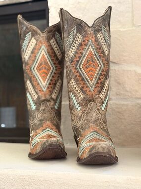 Rustic Brown Decorative Boots with Orange & Teal Embroidery - FANTASTIC